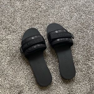 DIOR EVOLUTION SLIDE